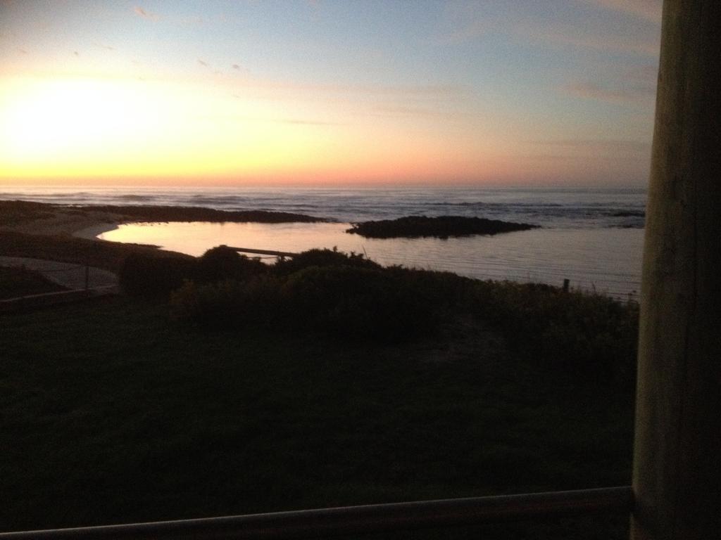 Wytonia Beachfront Accommodation Port Fairy Extérieur photo